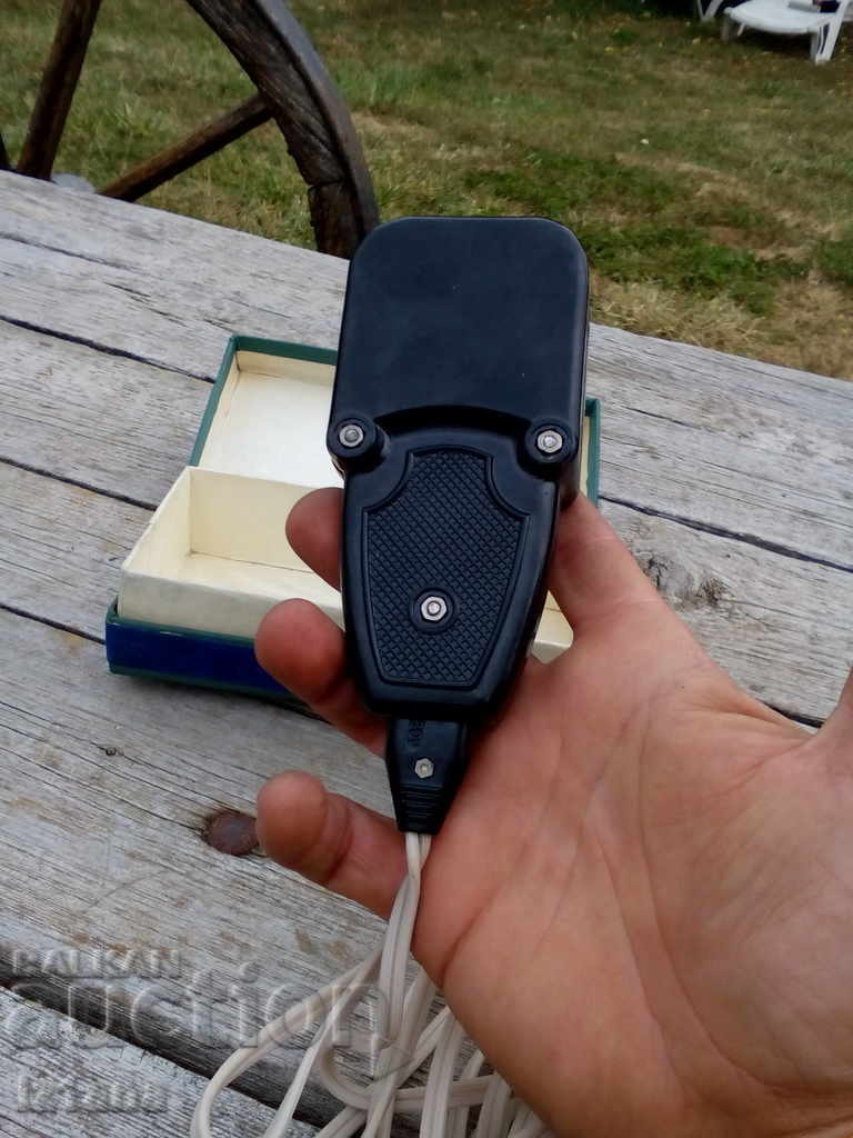 Old Arrow tie iron - 6