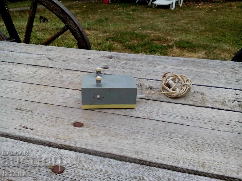 Pompă veche pentru acvariu