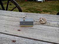 Pompă veche pentru acvariu