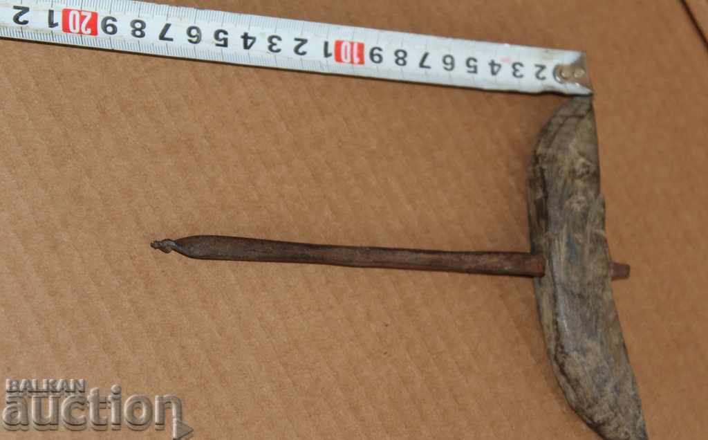 . OLD MEDITERRANEAN BATTERY MATKAP WOODEN TOOL ROG with price 15.00 BGN | € 7.67