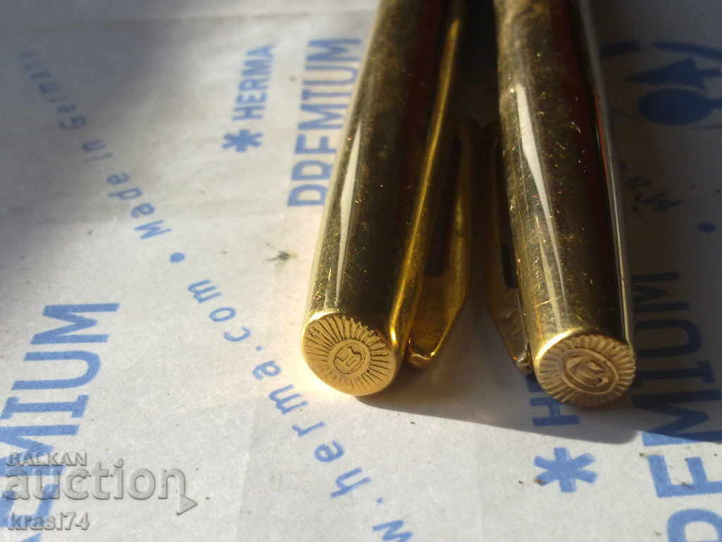 Pens 2 pcs. with price 50.00 BGN | € 25.56 Pens 2 pcs. with price 50.00 BGN | € 25.56