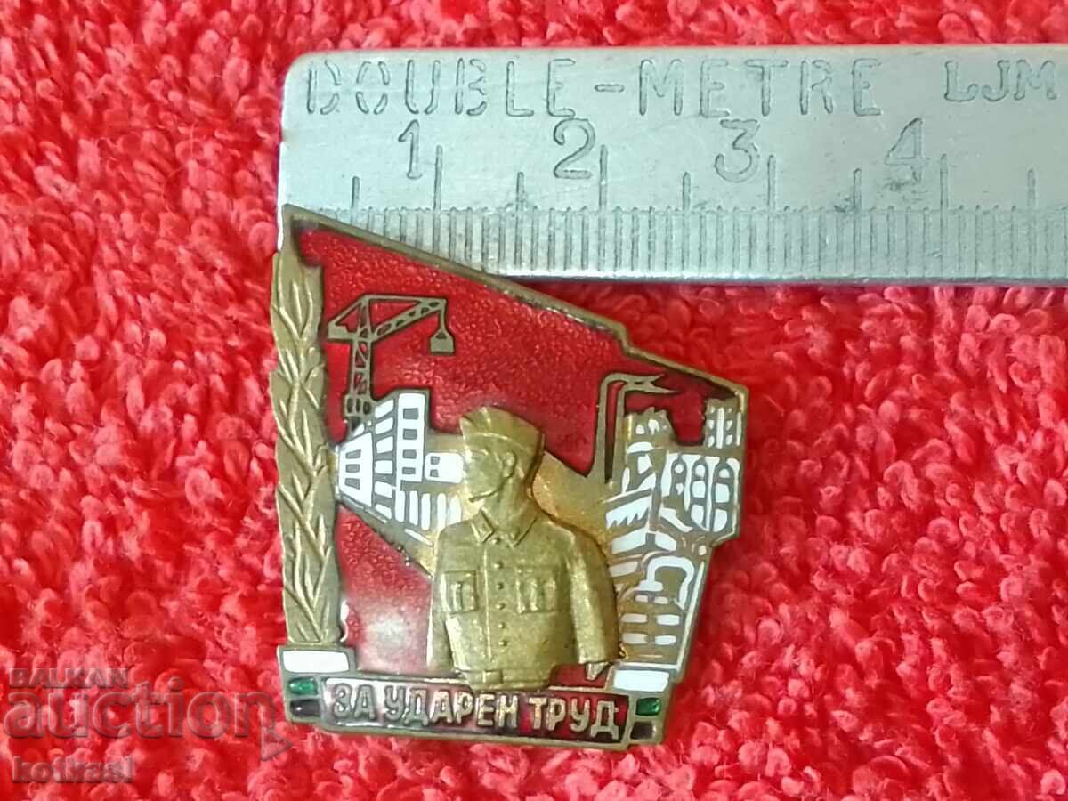 Old social badge bronze enamel FOR STRIKE LABOR Old social badge bronze enamel FOR STRIKE LABOR