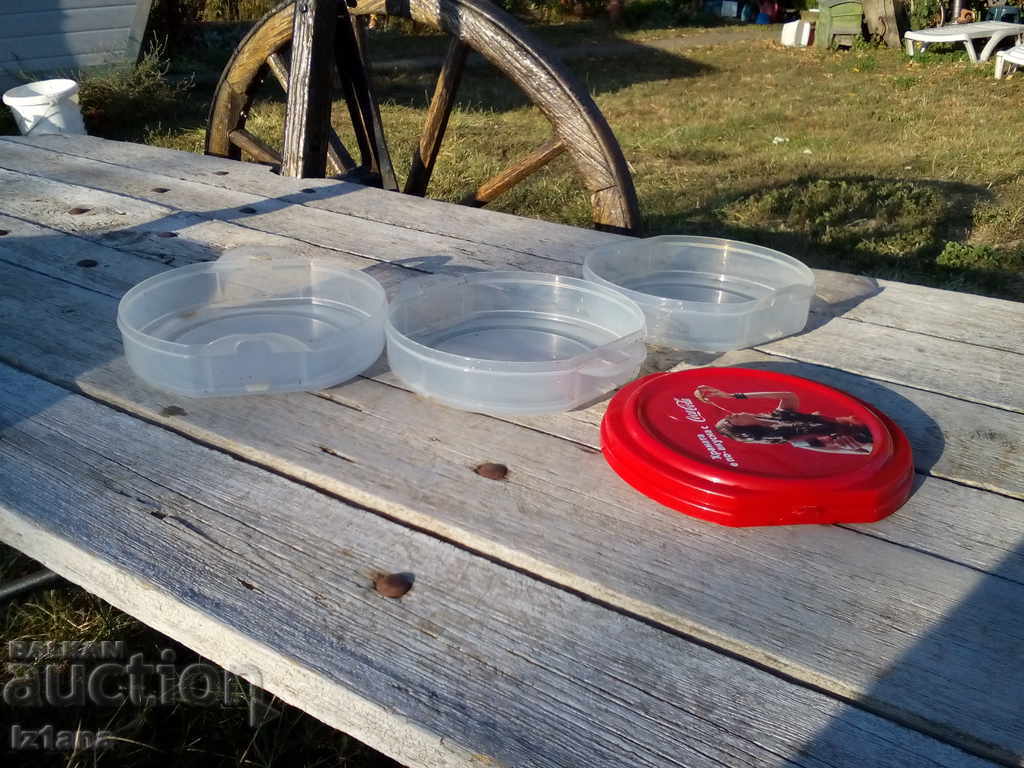 Delivery of Coca-Cola Lunch Box, COCA COLA Delivery of Coca-Cola Lunch Box, COCA COLA