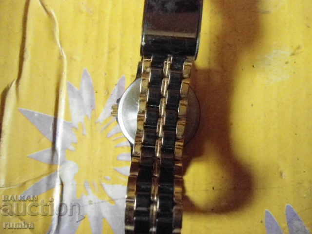 Auction Q&Q Auction Q&Q