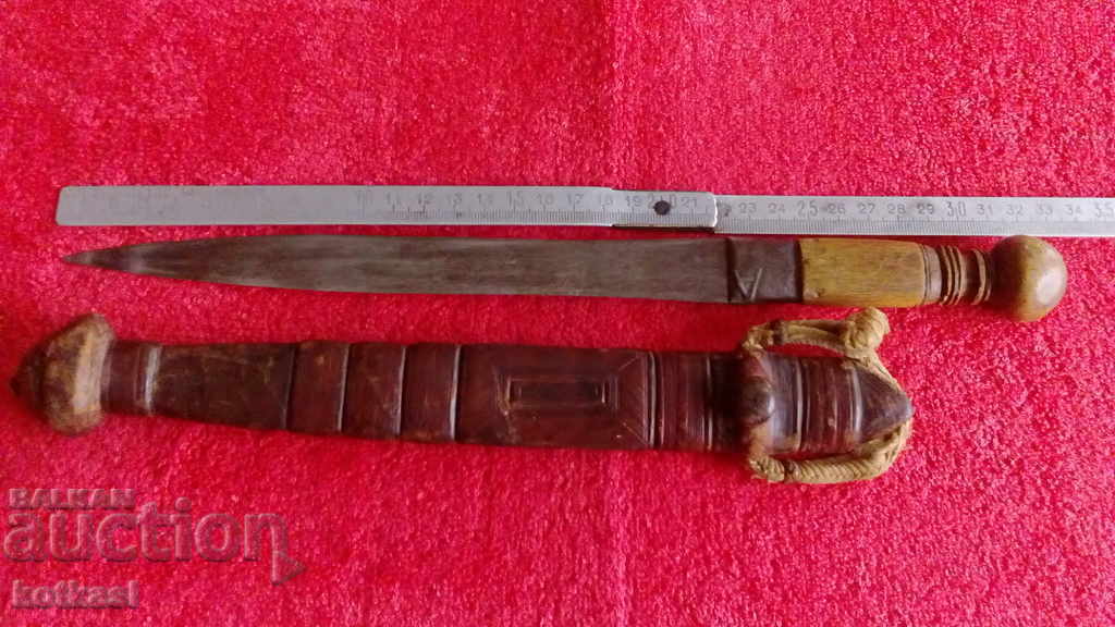 Old knife dagger blade with kaniya