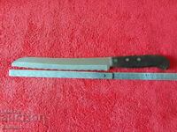 Παλιό μεγάλο μαχαίρι ενδιαφέροντα σημάδια