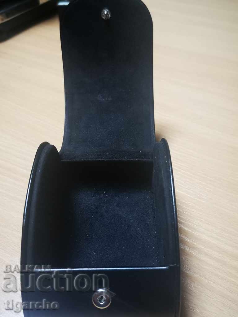 Licitație Cutie de ceas BALMAIN Licitație Cutie de ceas BALMAIN