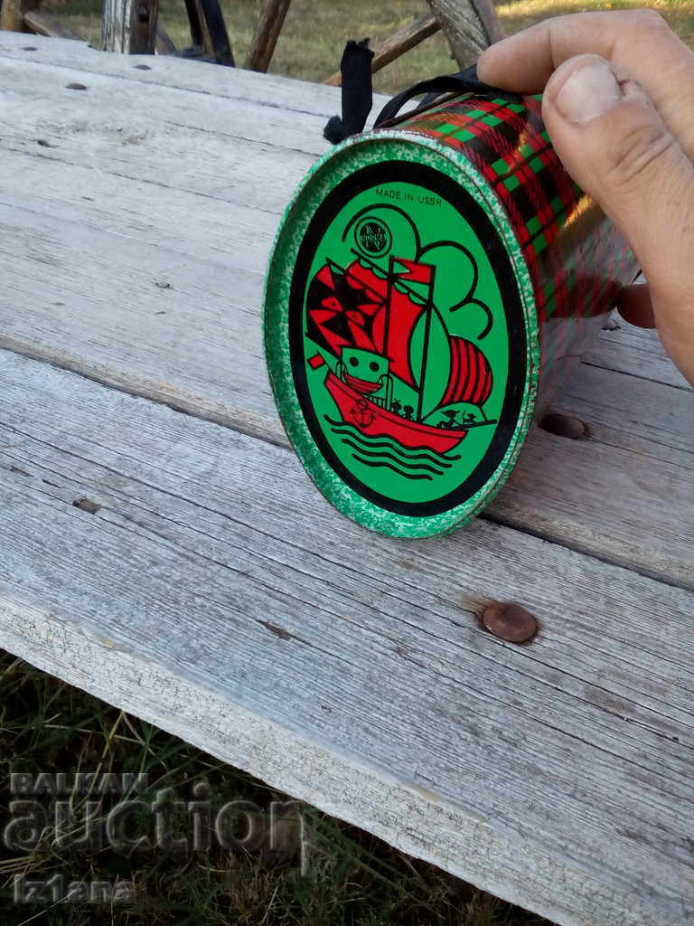 Παλιό μεταλλικό κουτί - 6 Παλιό μεταλλικό κουτί - 6