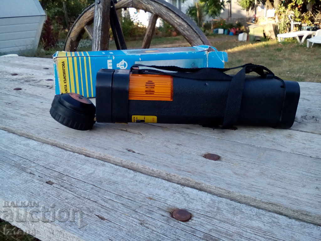 Delivery of Old camping lamp, lantern