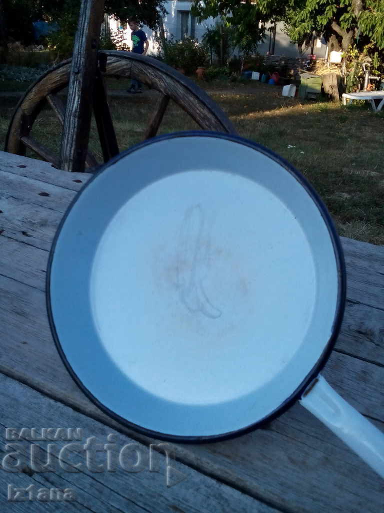 Auction Old enamel pan Auction Old enamel pan