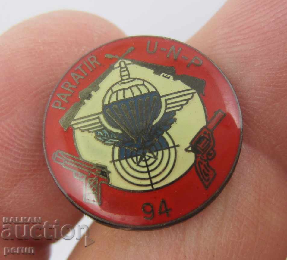 Delivery of NATIONAL UNION OF PARACHUTS-FRANCE