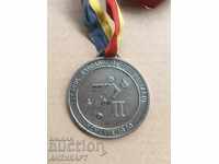 награден медал ФУТБОЛ БАЛКАНСКИ турнир Румъния BUSTENI 1970
