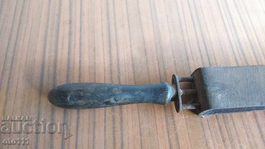 Аукцион СТАР , МАСАТ , ТОЧИЛО ЗА БРЪСНАЧИ