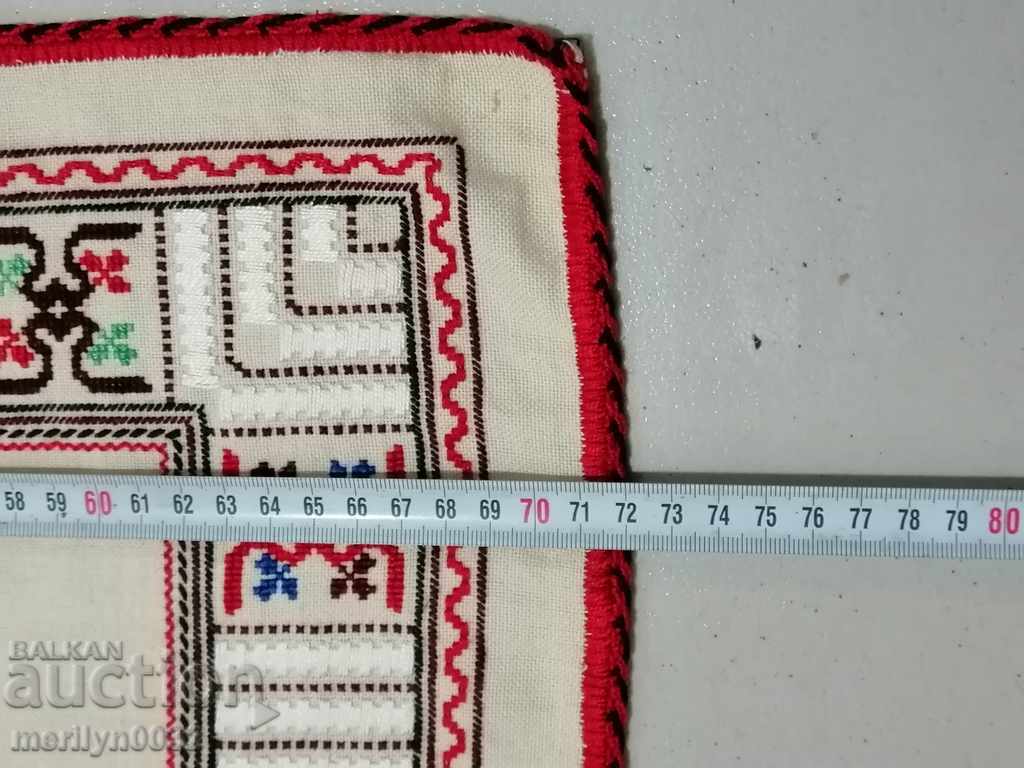 Auction Old embroidered cardboard, tablecloth, millet, Bulgarian embroidery Auction Old embroidered cardboard, tablecloth, millet, Bulgarian embroidery