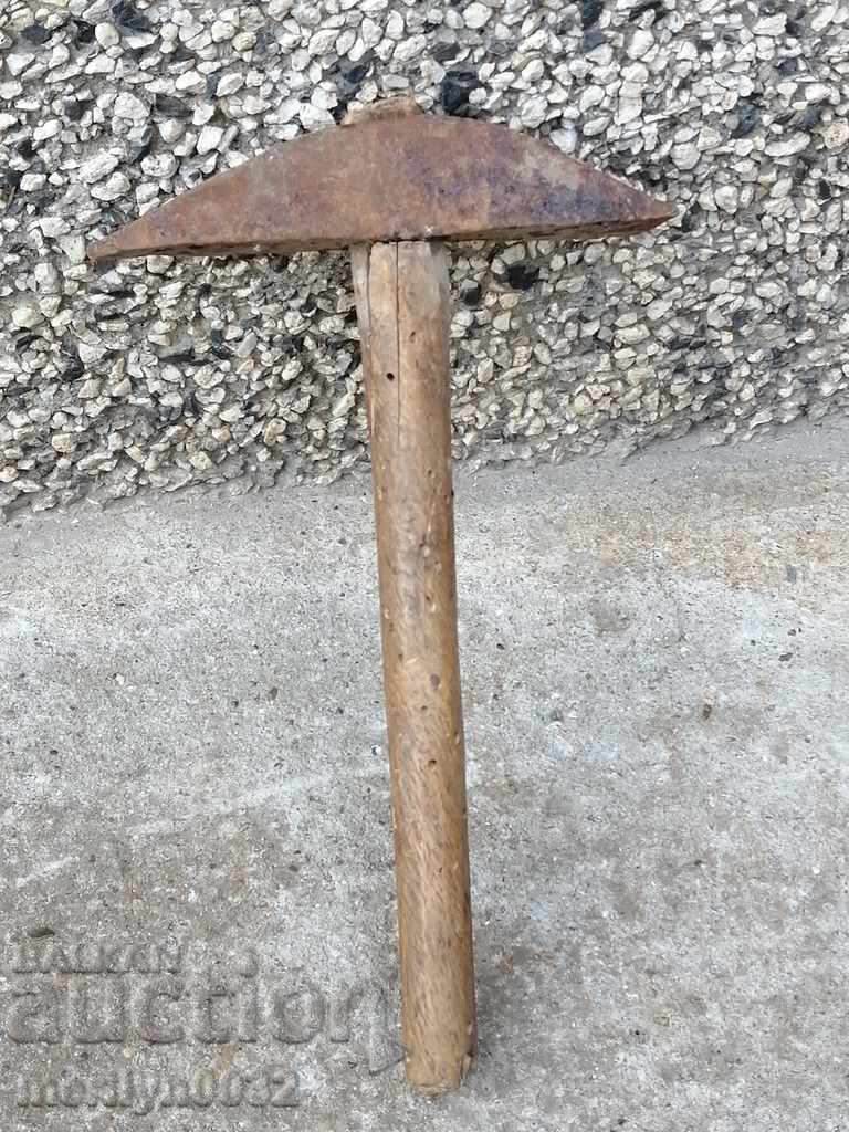 Hair sledgehammer, hammer, blacksmith's tool, primitive Hair sledgehammer, hammer, blacksmith's tool, primitive