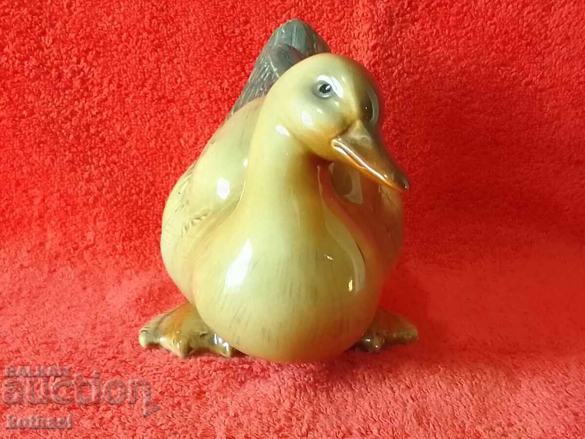 Licitație Figurină veche din porțelan marcată Duckling Duck