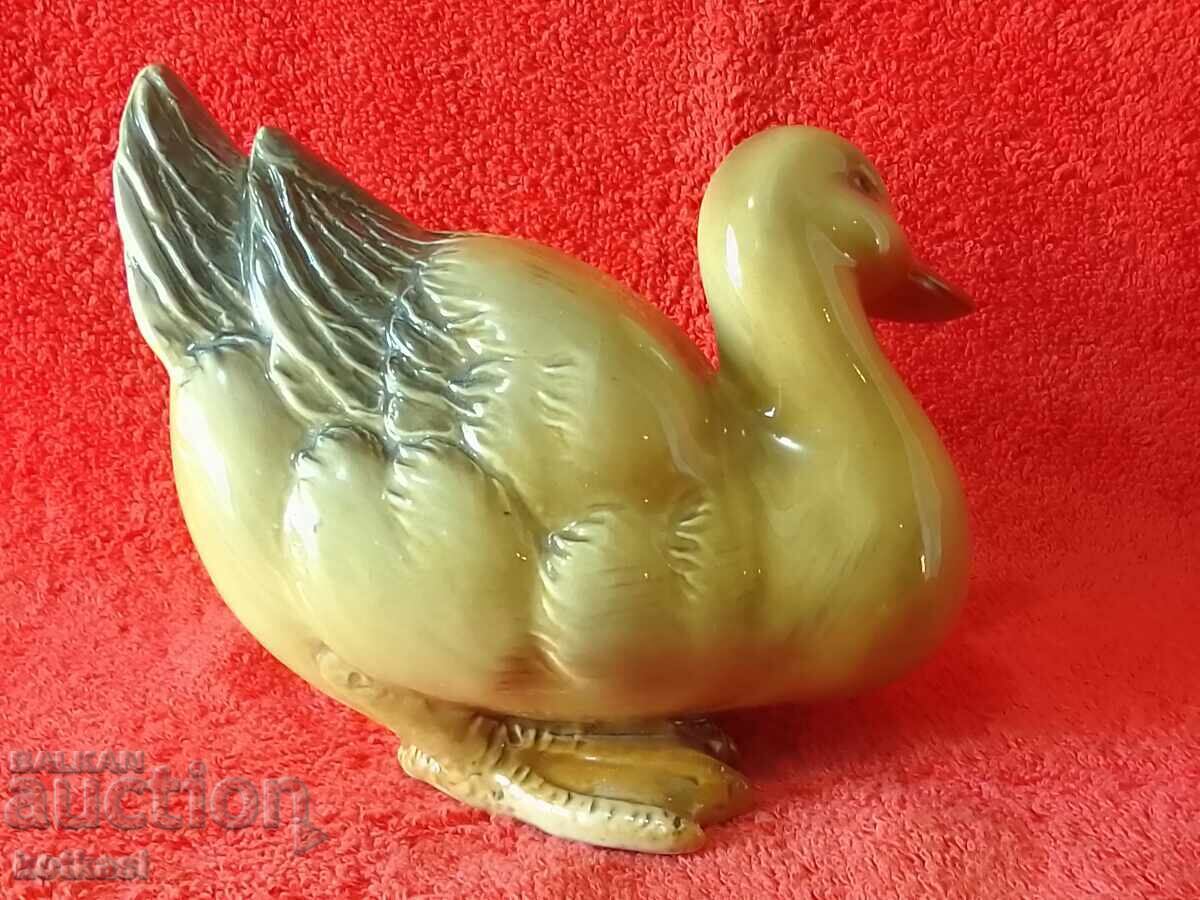 Livrarea Figurină veche din porțelan marcată Duckling Duck