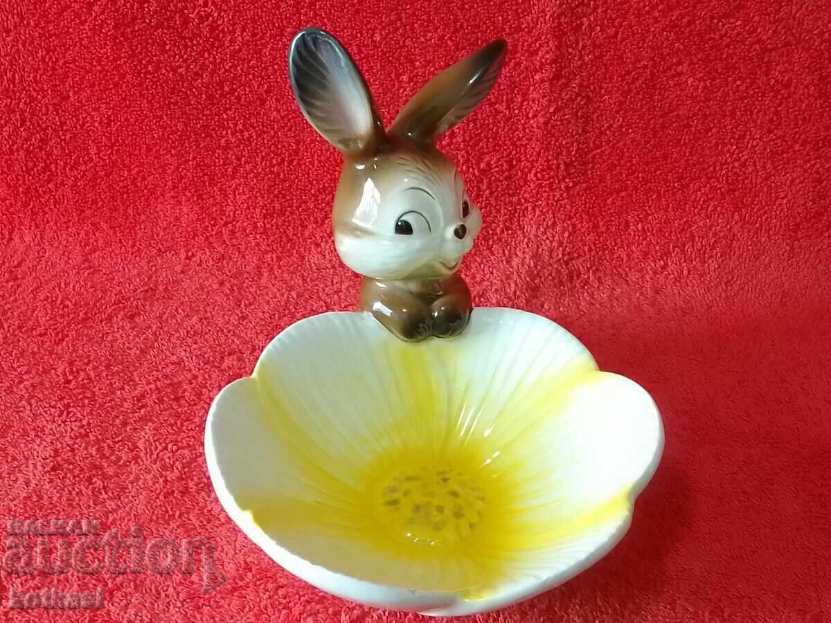 Παλιά πορσελάνινη φιγούρα Γερμανία Goebel Κουνέλι με λουλούδι - 6 Παλιά πορσελάνινη φιγούρα Γερμανία Goebel Κουνέλι με λουλούδι - 6