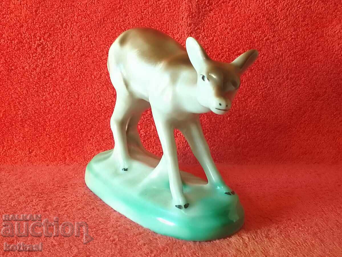 Old Bulgarian porcelain figure Roe Deer Doe with price 55.50 BGN | € 28.38