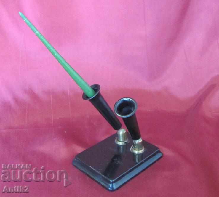 30's Art Deco Pen Holder with price 36.00 BGN | € 18.41 30's Art Deco Pen Holder with price 36.00 BGN | € 18.41