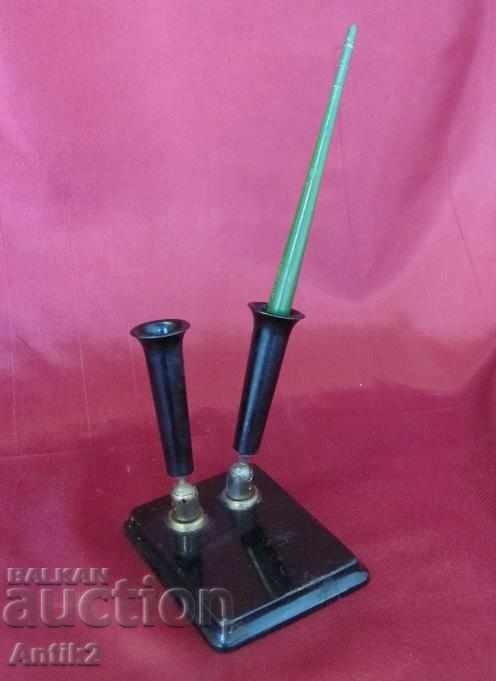 Delivery of 30's Art Deco Pen Holder Delivery of 30's Art Deco Pen Holder