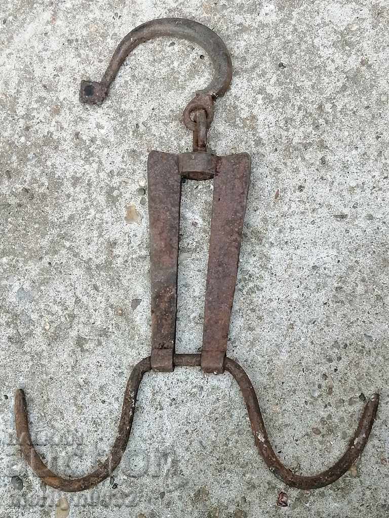 Auction  Forged buttock, hook, wrought iron