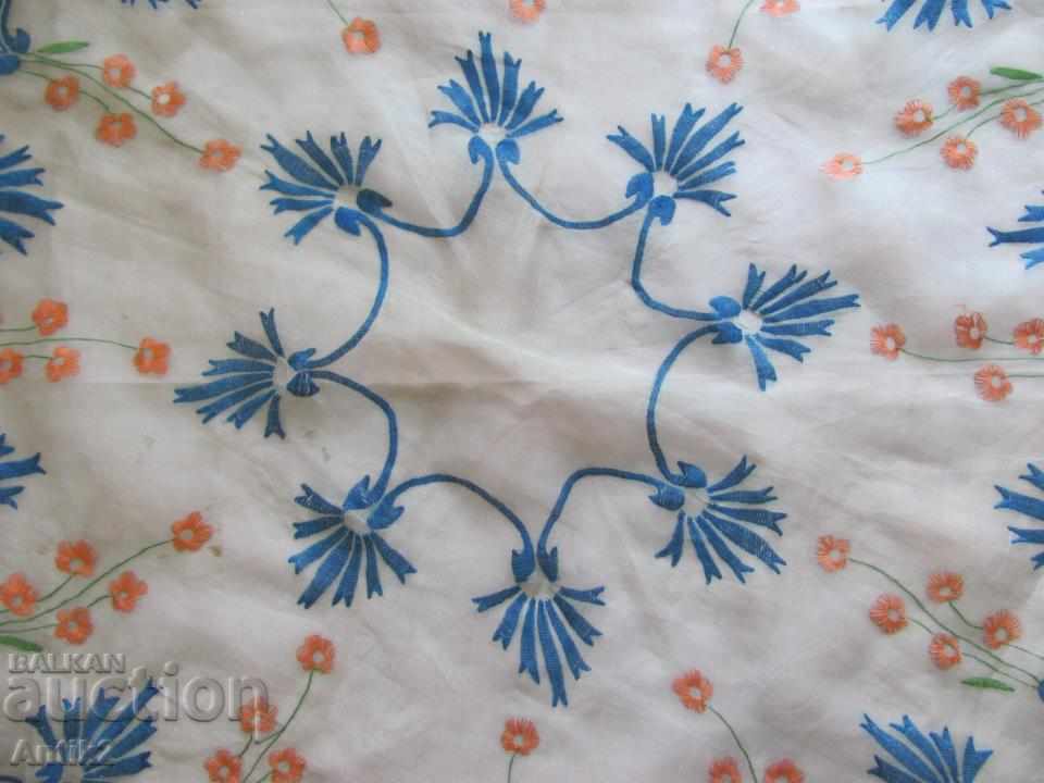 20 Boxes, Silk Tablecloth with price 30.00 BGN | € 15.34