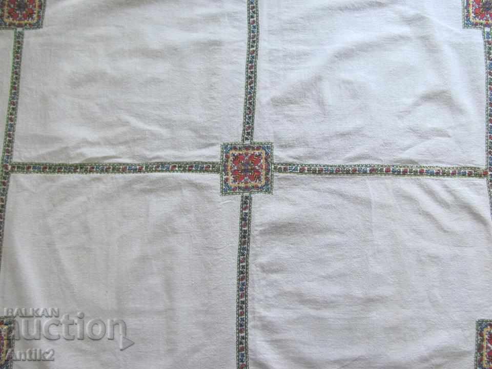 Auction  19th century Kare, Macedonia Tablecloth