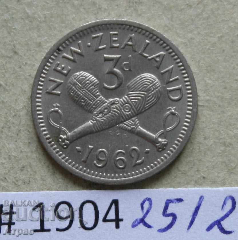 3 pence 1962 New Zealand -