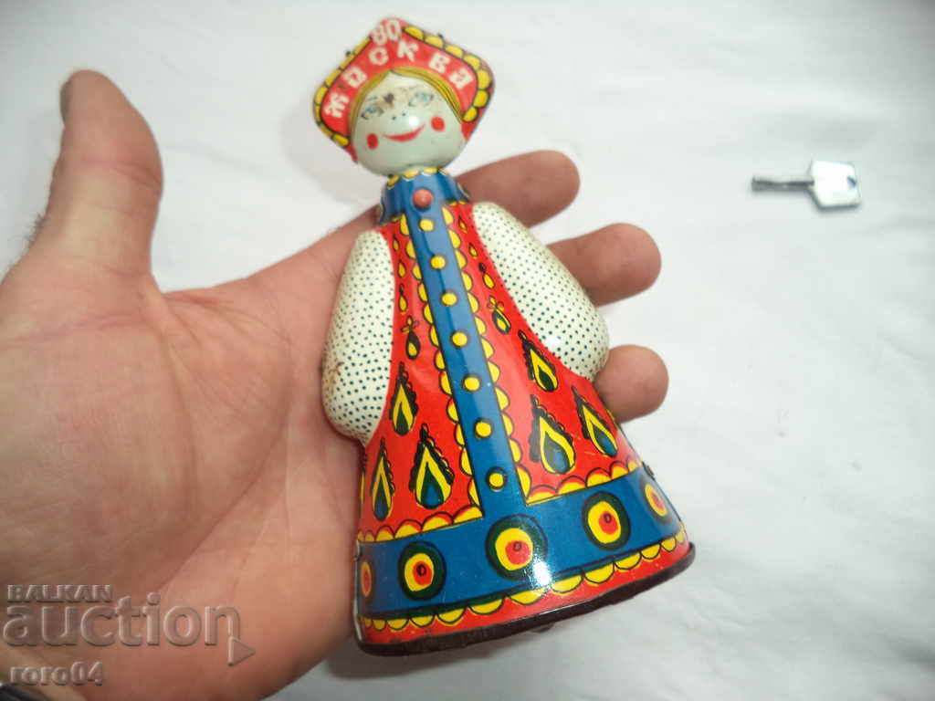 MOSCOW 80 - OLD KIDS SHEET DOLL - BUTTERFLY - 5 MOSCOW 80 - OLD KIDS SHEET DOLL - BUTTERFLY - 5