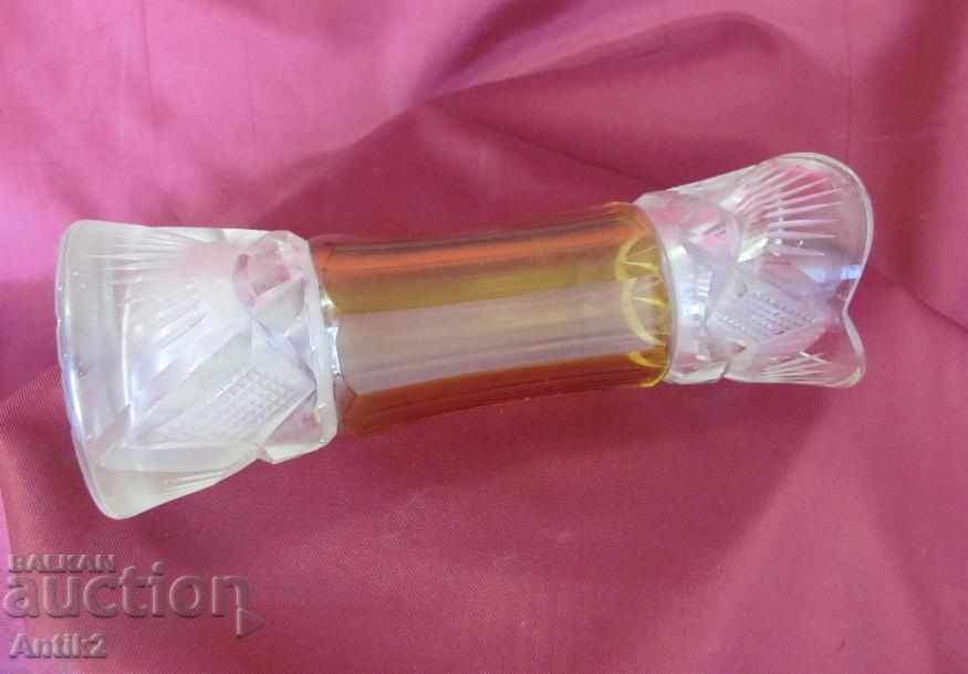 Auction 30s Art Deco Crystal Vase Auction 30s Art Deco Crystal Vase