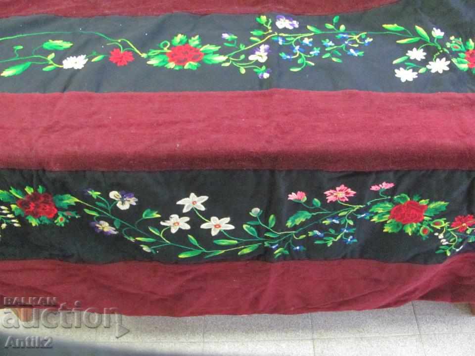 19th century Hand embroidered Tablecloth, Shalte with price 165.00 BGN | € 84.36 19th century Hand embroidered Tablecloth, Shalte with price 165.00 BGN | € 84.36