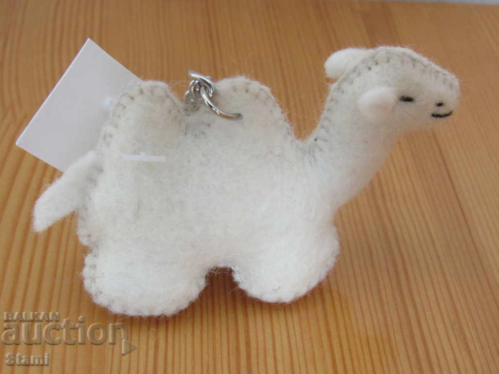 Delivery of Keychain-back camel from Mongolia felt Delivery of Keychain-back camel from Mongolia felt