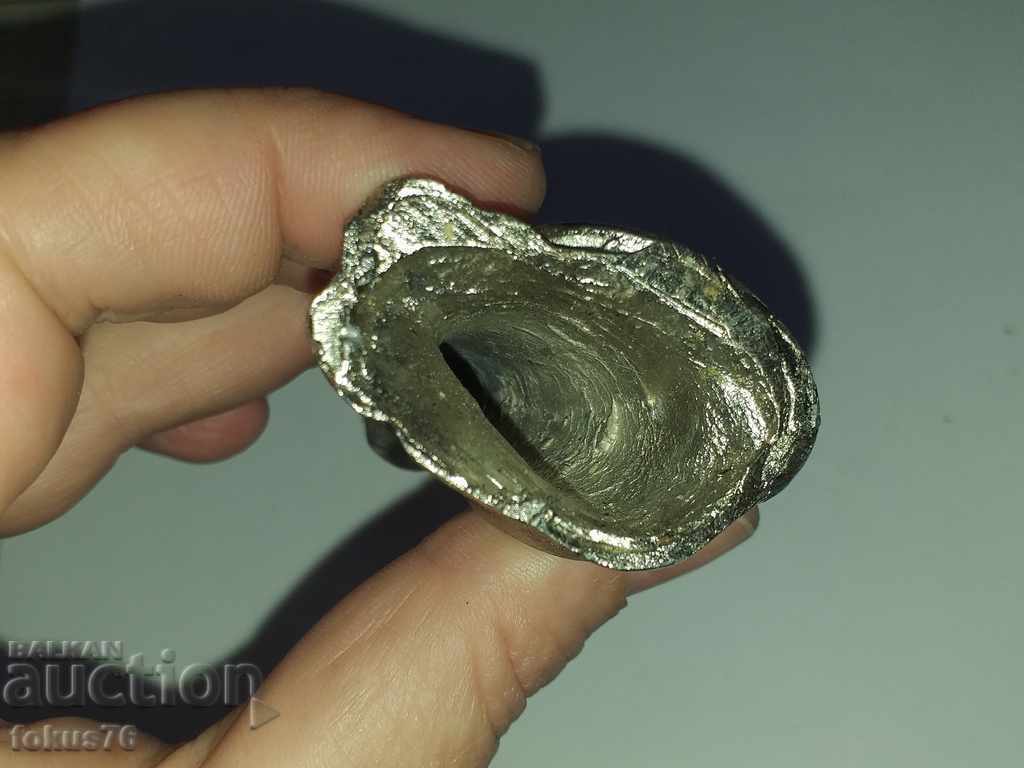 Auction  METAL STATUS FIGURE PUPPY