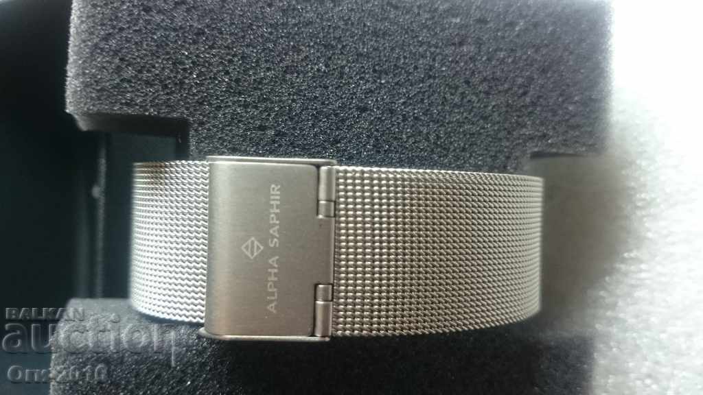 Auction Clock ALPHA SAPHIR Auction Clock ALPHA SAPHIR