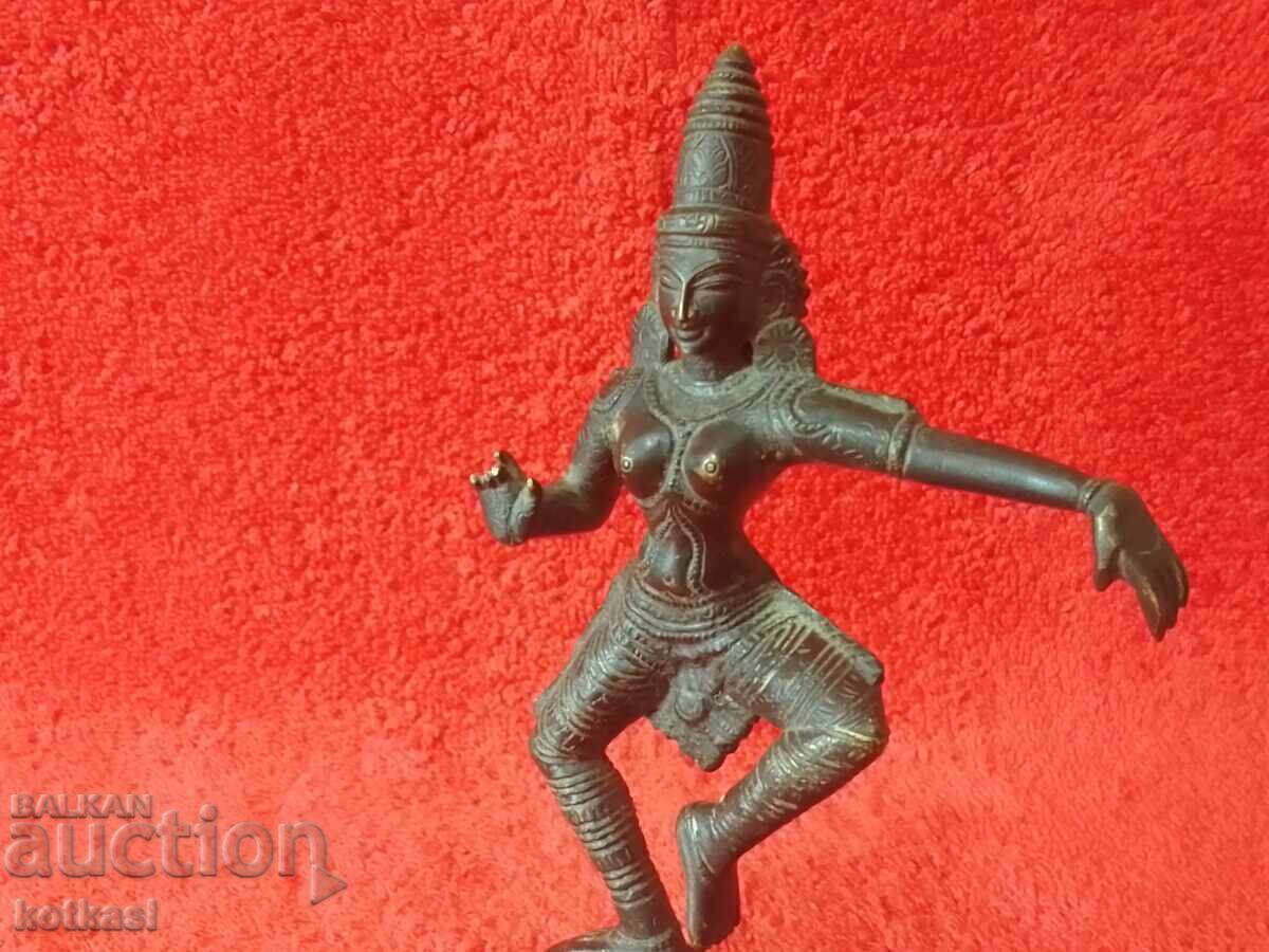 Old Bronze Figure of the Goddess Parvati Dancing Woman - 6 Old Bronze Figure of the Goddess Parvati Dancing Woman - 6