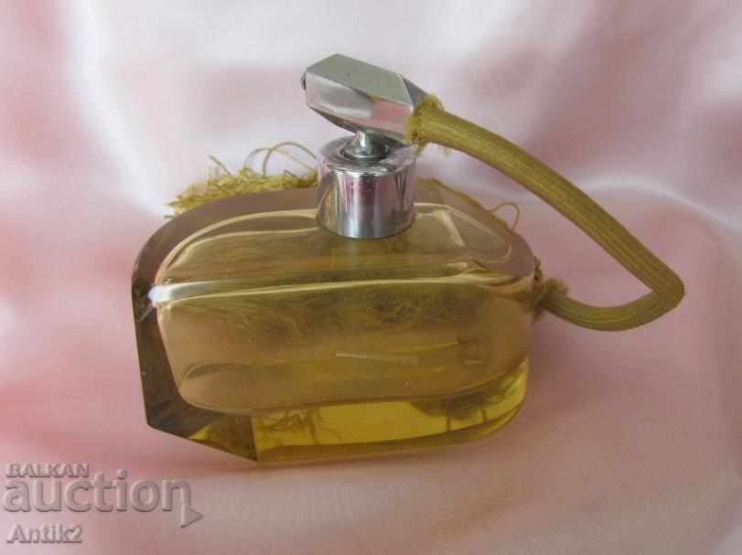 Auction  19th century Crystal Bottle for perfume