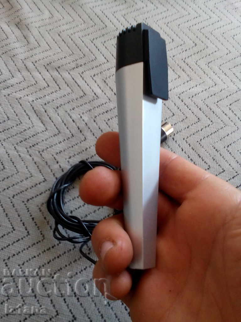 Old PHILIPS microphone with price 14.00 BGN | € 7.16 Old PHILIPS microphone with price 14.00 BGN | € 7.16