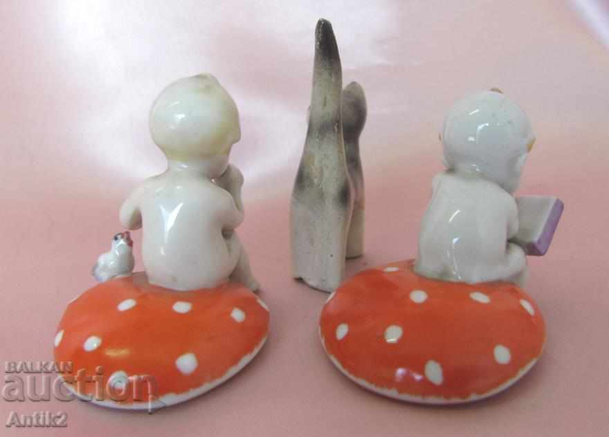 Auction Old Porcelain Mini Figurines 3 Pieces Auction Old Porcelain Mini Figurines 3 Pieces
