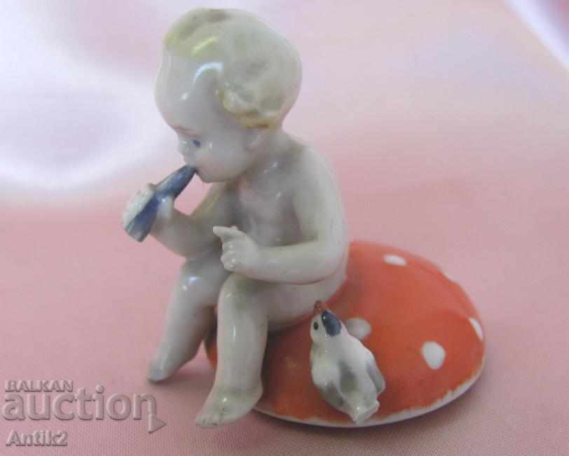 Old Porcelain Mini Figurines 3 Pieces - 5 Old Porcelain Mini Figurines 3 Pieces - 5