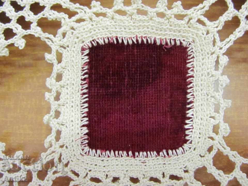 19th Century Handmade Tablecloth - 6