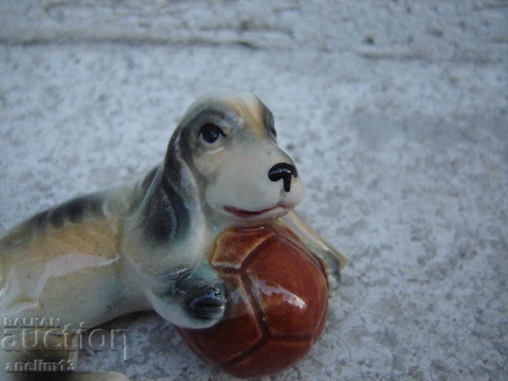 STAR PORCELAIN DOG with price 45.00 BGN | € 23.01 STAR PORCELAIN DOG with price 45.00 BGN | € 23.01