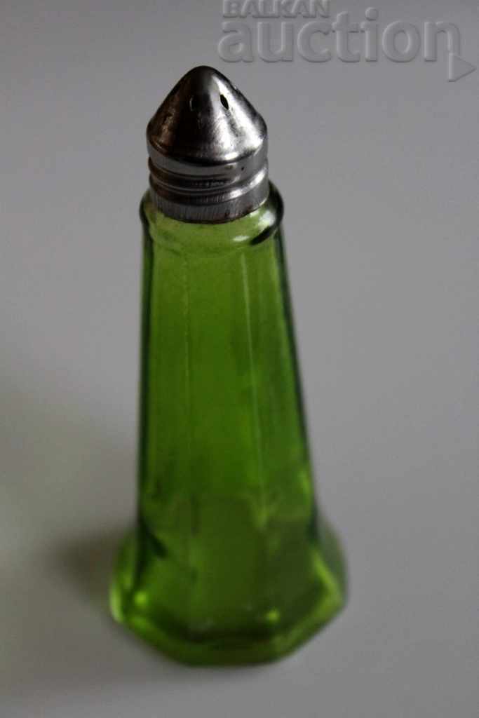 Auction 120-YEAR-OLD GLASS SALT SPRAY TRAY SALT PEPPER Auction 120-YEAR-OLD GLASS SALT SPRAY TRAY SALT PEPPER