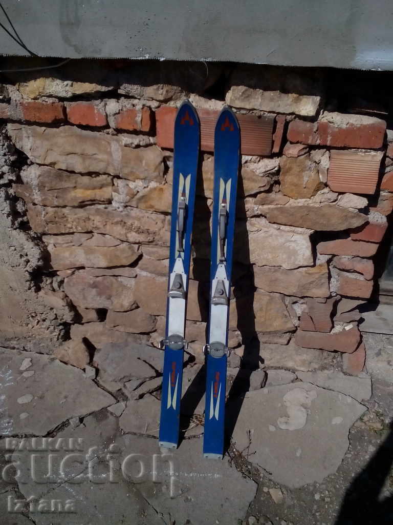 Old Pamporovo Sport Skis Old Pamporovo Sport Skis