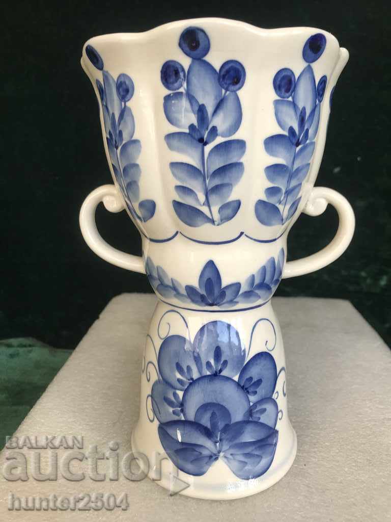 Vase-22 cm high