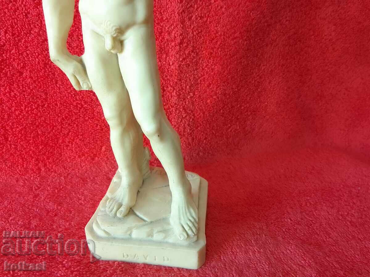 Figure Sculpture of David DAVID Italy marked with price 55.50 BGN | € 28.38 Figure Sculpture of David DAVID Italy marked with price 55.50 BGN | € 28.38