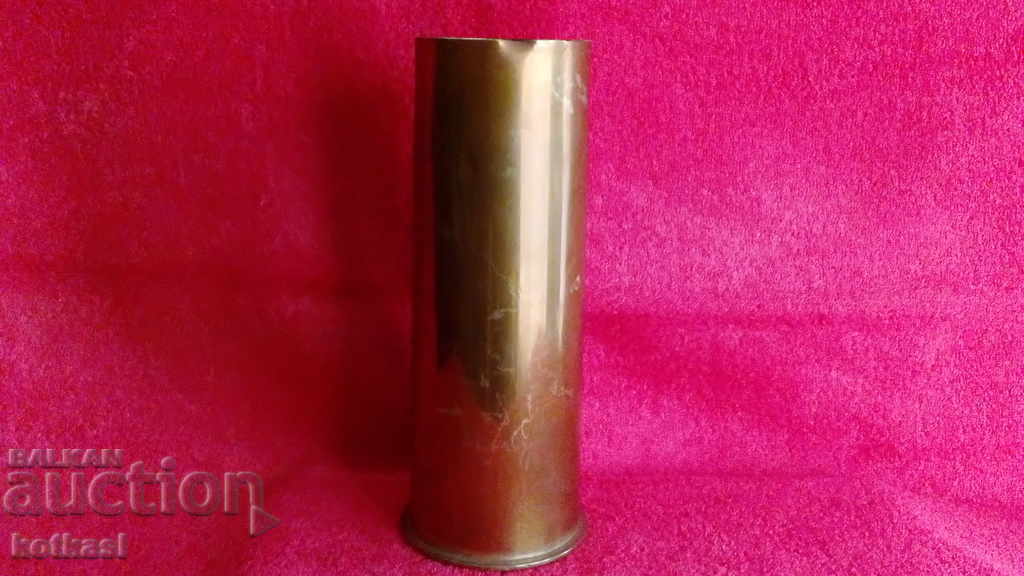 Old metal brass case artillery war Old metal brass case artillery war