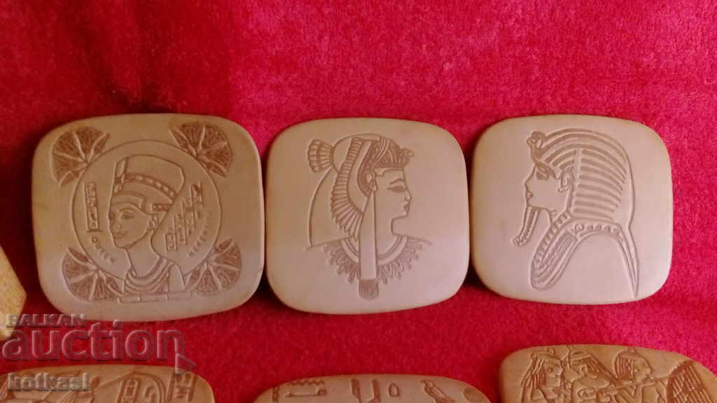 Old souvenir 6 pieces of leather paintings of Egypt Nefertiti with price 55.50 BGN | € 28.38 Old souvenir 6 pieces of leather paintings of Egypt Nefertiti with price 55.50 BGN | € 28.38