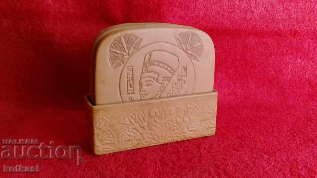 Old souvenir 6 pieces of leather paintings of Egypt Nefertiti Old souvenir 6 pieces of leather paintings of Egypt Nefertiti