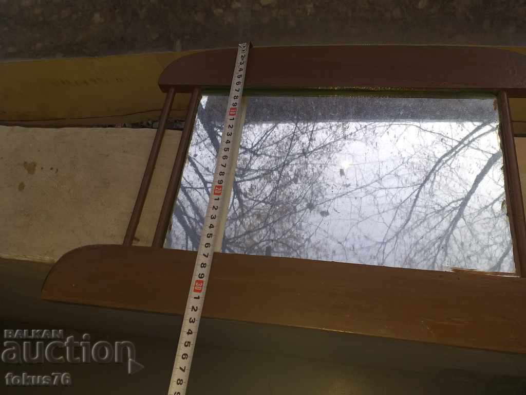 Livrarea Oglinda veche Livrarea Oglinda veche